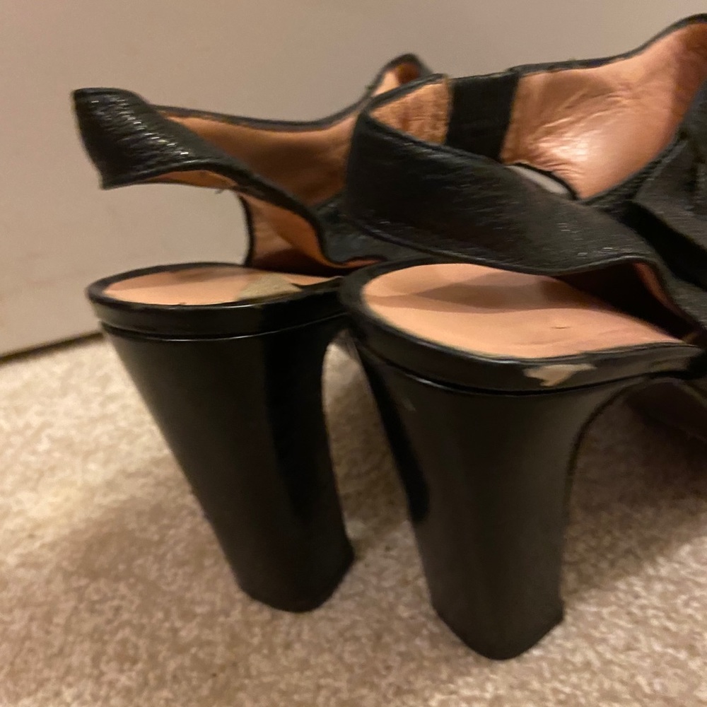 GORGEOUS VERO CUOIO RUFFLE HEELS - Picture 6 of 8